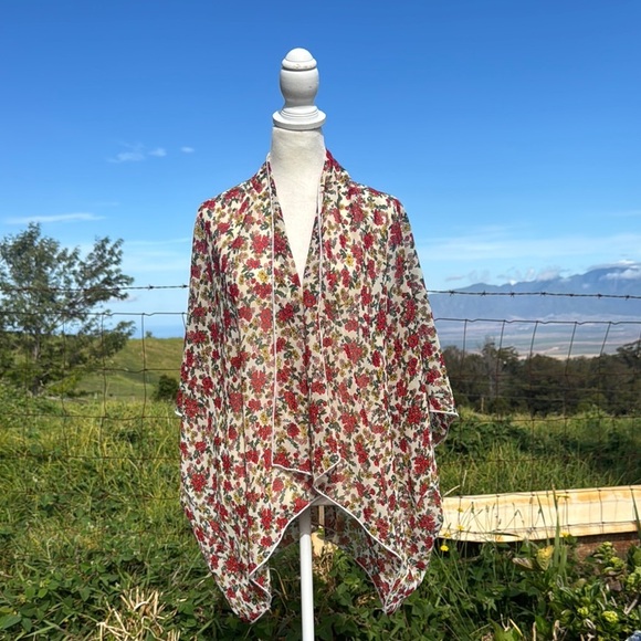 jaxsea Tops - Jaxsea Swimwear Resort Wear Hawaii Ditzy floral Sheer Kimono Free Size
